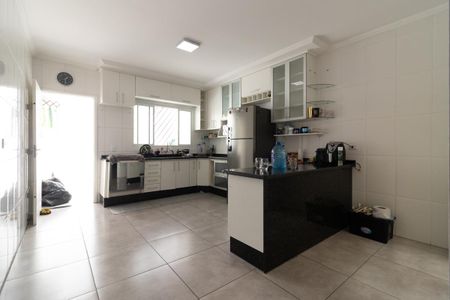 Casa à venda com 131m², 3 quartos e 2 vagas