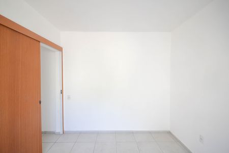 Quarto 1 de apartamento para alugar com 2 quartos, 38m² em Valverde, Nova Iguaçu