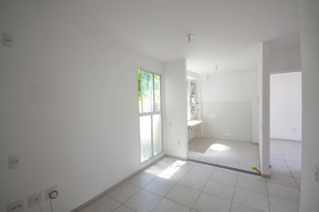 Sala de apartamento para alugar com 2 quartos, 38m² em Valverde, Nova Iguaçu