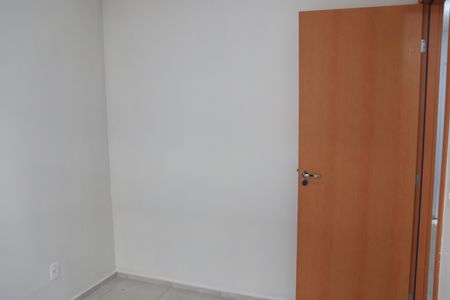 Quarto 01 de apartamento para alugar com 2 quartos, 52m² em Vila Maria Dilce, Goiânia