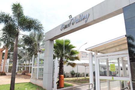 Apartamento para alugar com 52m², 2 quartos e 1 vagaFachada