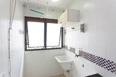 Apartamento à venda com 58m², 2 quartos e 1 vaga Apartamento à venda com 58m², 2 quartos e 1 vagaÁrea de Serviço