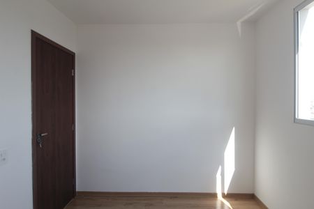 Apartamento para alugar com 44m², 2 quartos e 1 vagaQuarto 2