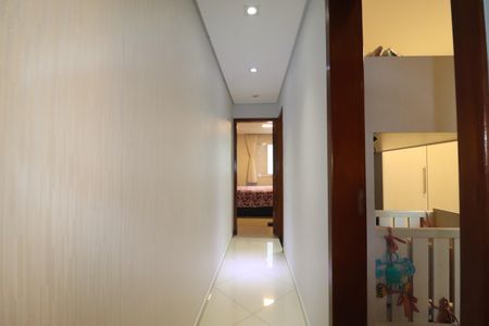 Apartamento à venda com 94m², 2 quartos e 1 vagaCorredor Quartos