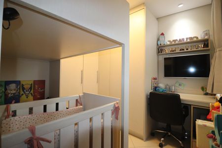 Apartamento à venda com 94m², 2 quartos e 1 vagaQuarto 2