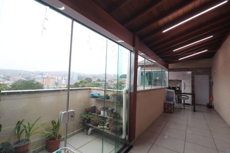 Apartamento à venda com 94m², 2 quartos e 1 vagaCobertura