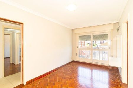 Sala  de apartamento para alugar com 2 quartos, 67m² em Menino Deus, Porto Alegre