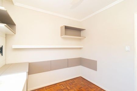 Quarto 2 de apartamento para alugar com 2 quartos, 67m² em Menino Deus, Porto Alegre