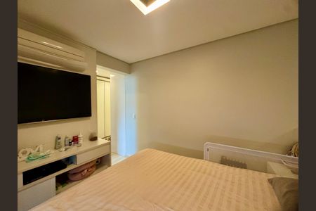 Apartamento à venda com 108m², 3 quartos e 3 vagasQuarto 2