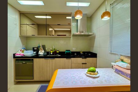 Apartamento à venda com 108m², 3 quartos e 3 vagasCozinha