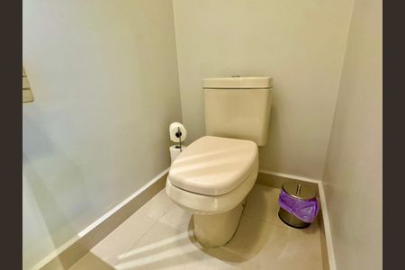 Apartamento à venda com 108m², 3 quartos e 3 vagasBanheiro 1