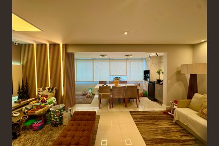 Apartamento à venda com 108m², 3 quartos e 3 vagasSala