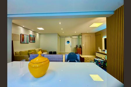 Apartamento à venda com 108m², 3 quartos e 3 vagasVaranda gourmet