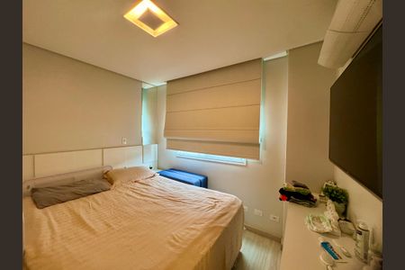 Apartamento à venda com 108m², 3 quartos e 3 vagasQuarto 2