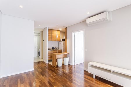 Sala de apartamento para alugar com 1 quarto, 60m² em Itaim Bibi, São Paulo