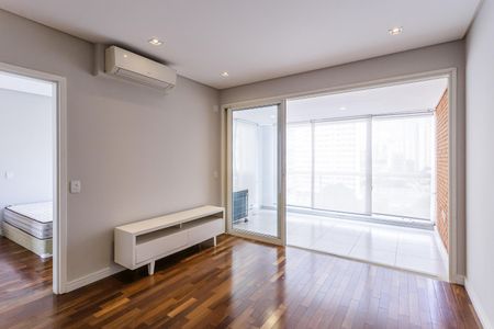 Sala de apartamento para alugar com 1 quarto, 60m² em Itaim Bibi, São Paulo