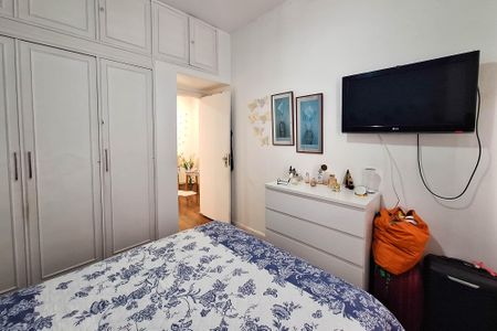 Apartamento à venda com 80m², 2 quartos e 2 vagasQuarto 2