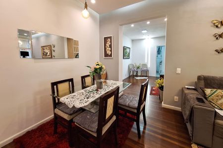 Apartamento à venda com 80m², 2 quartos e 2 vagasSala 1