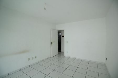 Casa de condomínio à venda com 120m², 2 quartos e 1 vagaQuarto 2