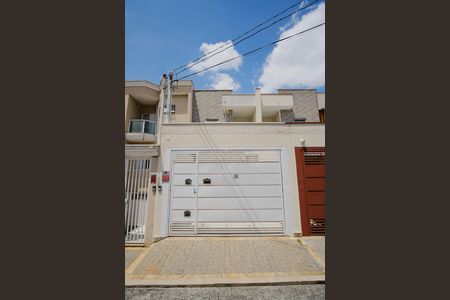 Casa à venda com 125m², 3 quartos e 2 vagasFachada