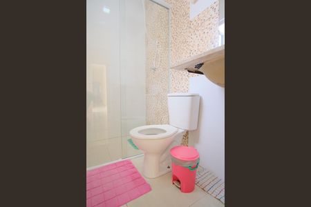 Casa à venda com 125m², 3 quartos e 2 vagasBanheiro da Suíte 2