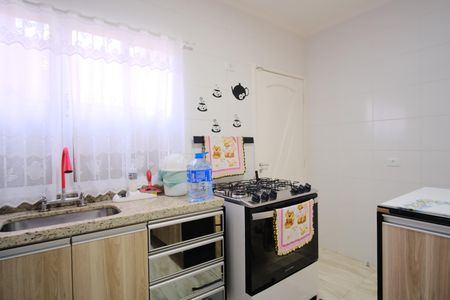 Casa à venda com 125m², 3 quartos e 2 vagasCozinha