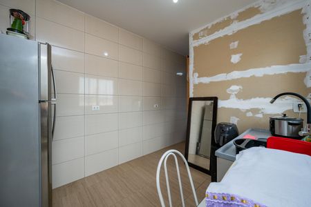 Casa à venda com 176m², 3 quartos e 3 vagasEdícula - Cozinha