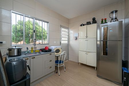 Casa à venda com 176m², 3 quartos e 3 vagasEdícula - Cozinha