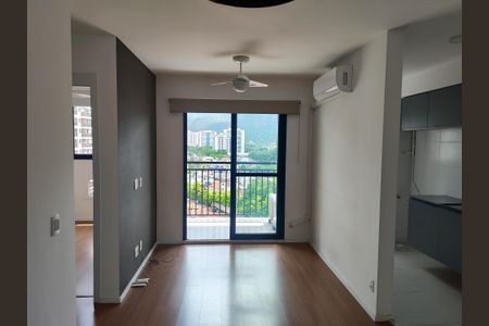 Apartamento para alugar com 2 quartos, 60m² em Jacarepaguá, Rio de Janeiro