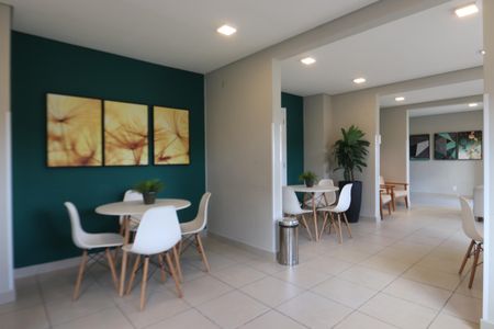 Apartamento para alugar com 34m², 2 quartos e sem vagaÁrea comum - Salão de festas