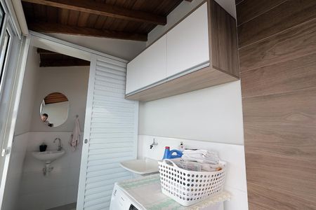 Apartamento para alugar com 120m², 2 quartos e 2 vagas Apartamento para alugar com 120m², 2 quartos e 2 vagasÁrea de Serviço