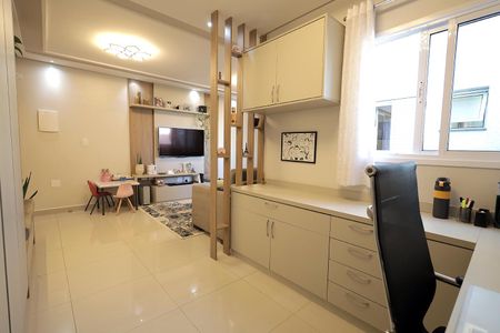 Apartamento para alugar com 120m², 2 quartos e 2 vagas Apartamento para alugar com 120m², 2 quartos e 2 vagasEscritório