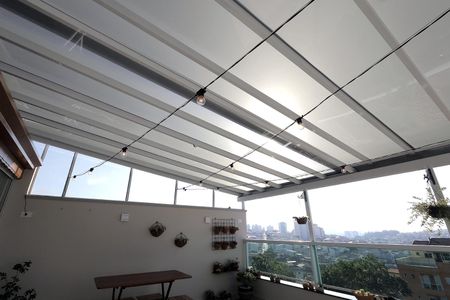 Apartamento para alugar com 120m², 2 quartos e 2 vagas Apartamento para alugar com 120m², 2 quartos e 2 vagasTeto Retratil