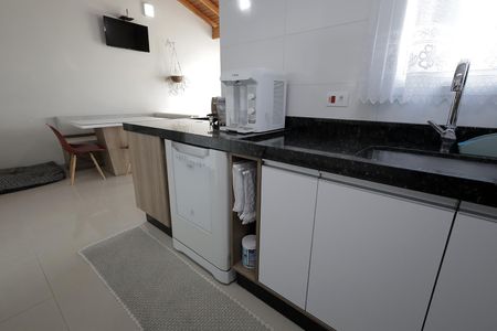 Apartamento para alugar com 120m², 2 quartos e 2 vagas Apartamento para alugar com 120m², 2 quartos e 2 vagasCozinha