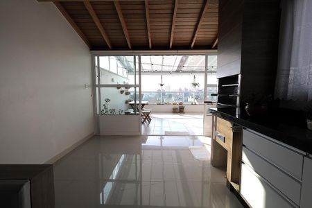 Apartamento para alugar com 120m², 2 quartos e 2 vagas Apartamento para alugar com 120m², 2 quartos e 2 vagasChurrasqueira