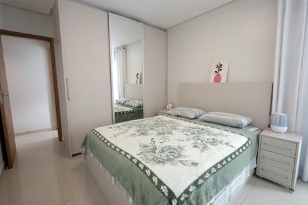 Apartamento para alugar com 120m², 2 quartos e 2 vagas Apartamento para alugar com 120m², 2 quartos e 2 vagasQuarto Suíte