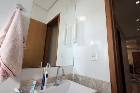 Apartamento para alugar com 120m², 2 quartos e 2 vagas Apartamento para alugar com 120m², 2 quartos e 2 vagasBanheiro