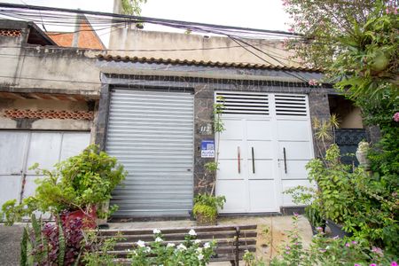 Casa para alugar com 90m², 2 quartos e sem vagaFachada