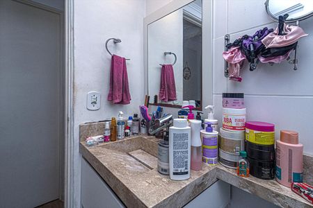 Apartamento à venda com 50m², 2 quartos e 1 vagabanheiro social_3