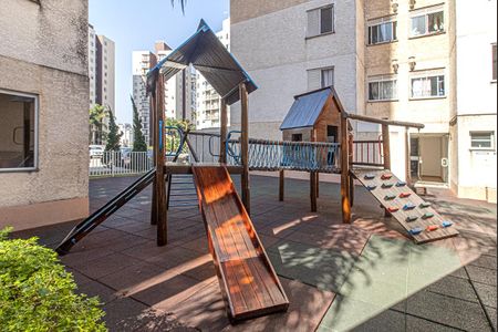 Apartamento à venda com 50m², 2 quartos e 1 vagaplay ground_1