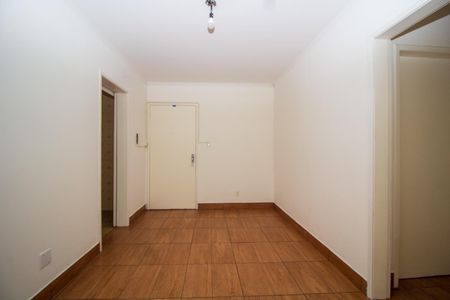 Sala  de apartamento para alugar com 2 quartos, 89m² em Azenha, Porto Alegre