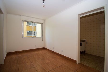 Sala  de apartamento para alugar com 2 quartos, 89m² em Azenha, Porto Alegre