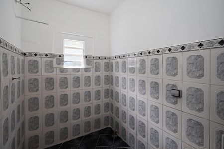 Banheiro  de casa para alugar com 2 quartos, 50m² em Jardim Modelo, São Paulo