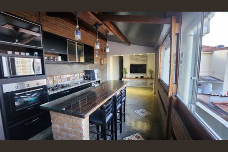 Casa para alugar com 252m², 5 quartos e 2 vagas