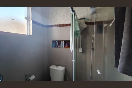 Casa para alugar com 252m², 5 quartos e 2 vagas