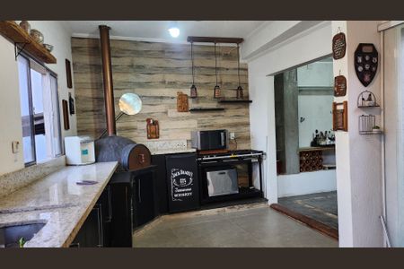 Casa para alugar com 252m², 5 quartos e 2 vagas