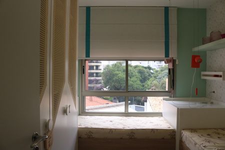 Apartamento para alugar com 117m², 3 quartos e 3 vagasQuarto 2