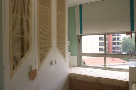 Apartamento para alugar com 117m², 3 quartos e 3 vagasQuarto 2