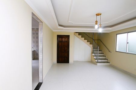 Apartamento para alugar com 3 quartos, 190m² em Barreiro, Belo Horizonte
