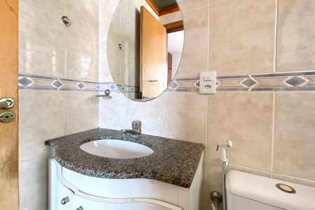 Banheiro da Suíte 1 de apartamento à venda com 3 quartos, 90m² em Sagrada Família, Belo Horizonte